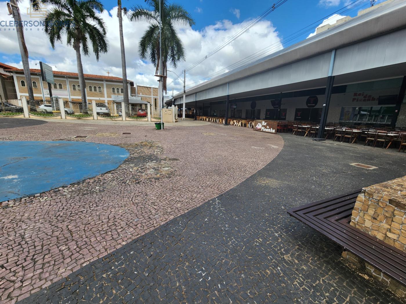Prédio Inteiro para alugar, 76m² - Foto 11