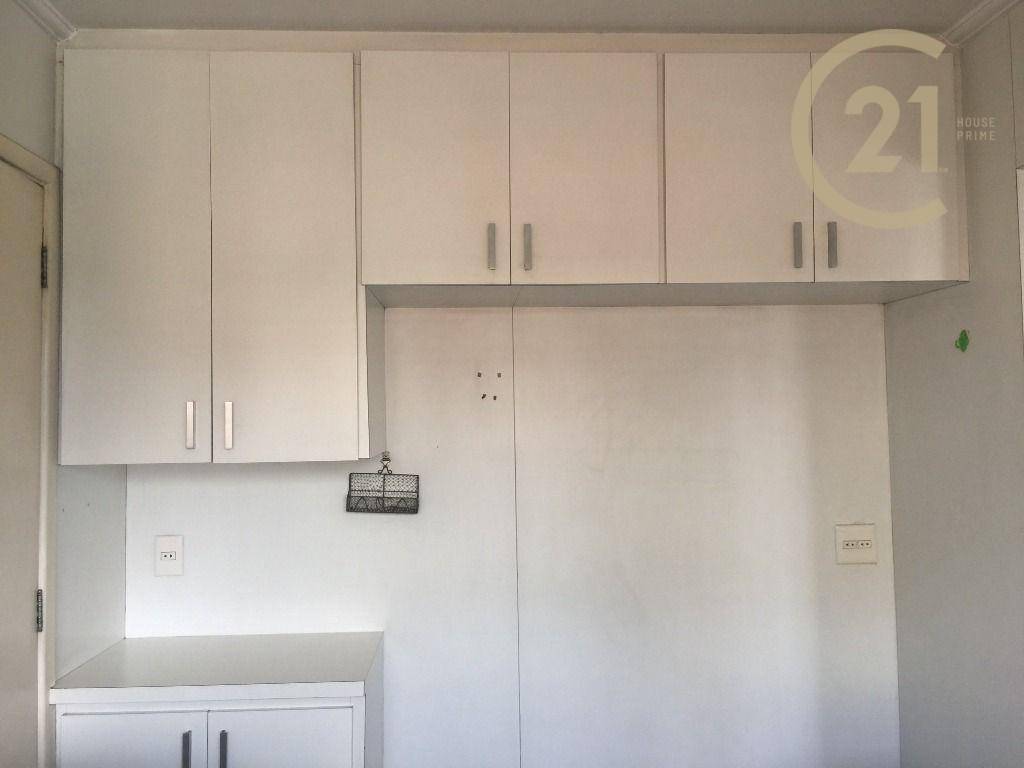 Apartamento para alugar com 3 quartos, 204m² - Foto 16