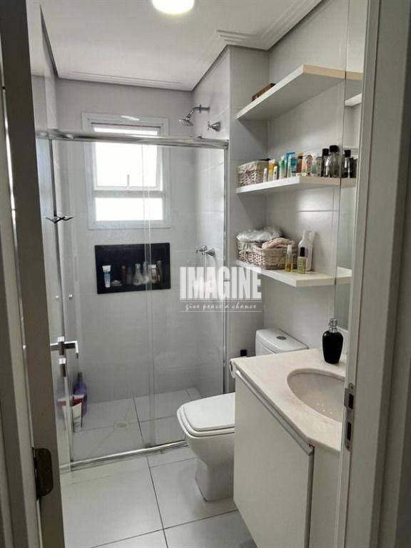 Apartamento à venda com 2 quartos, 57m² - Foto 24