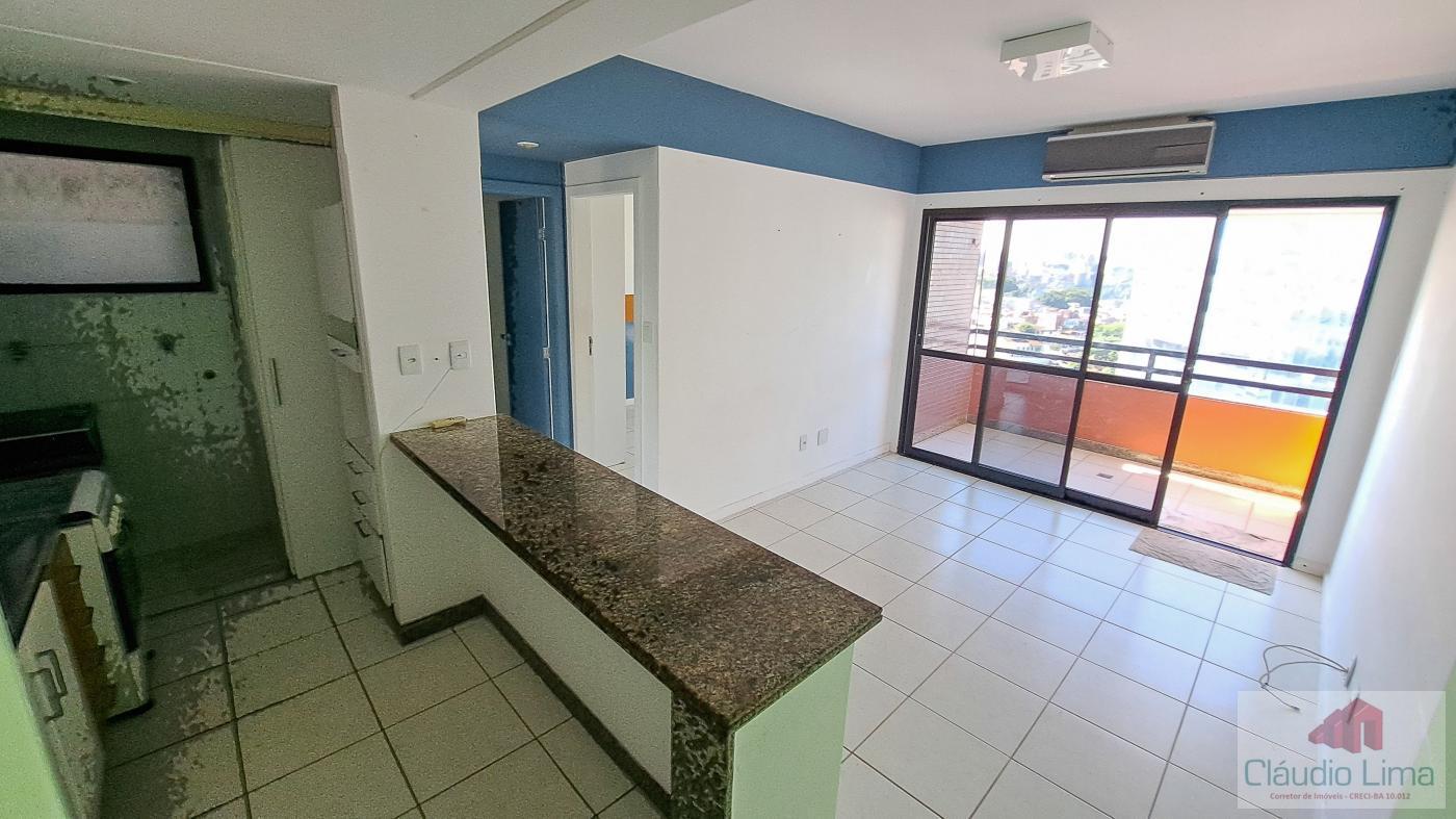 Apartamento à venda com 1 quarto, 44m² - Foto 2