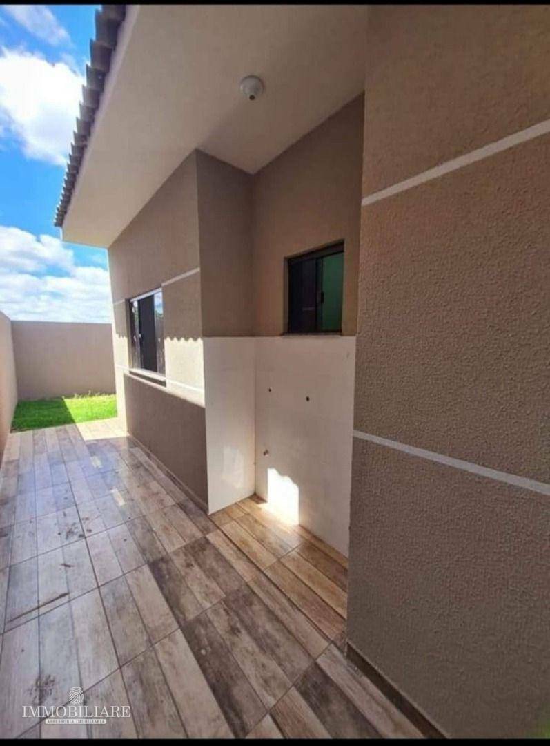 Casa à venda com 2 quartos, 60m² - Foto 6