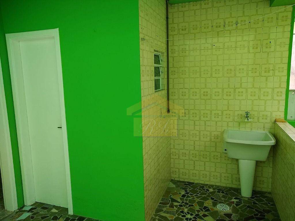 Sobrado à venda com 2 quartos, 120m² - Foto 19