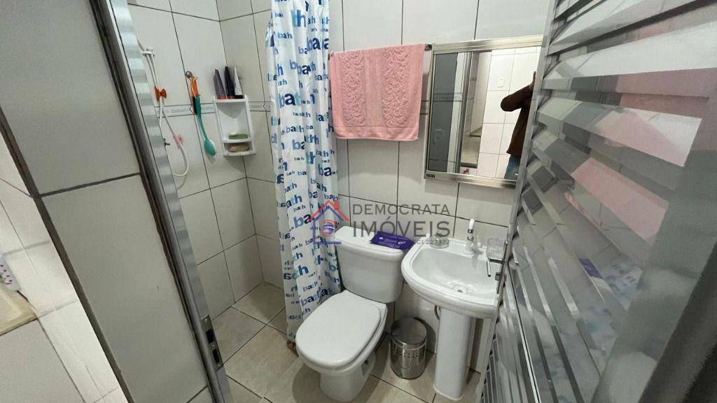 Sobrado à venda com 3 quartos, 140m² - Foto 14