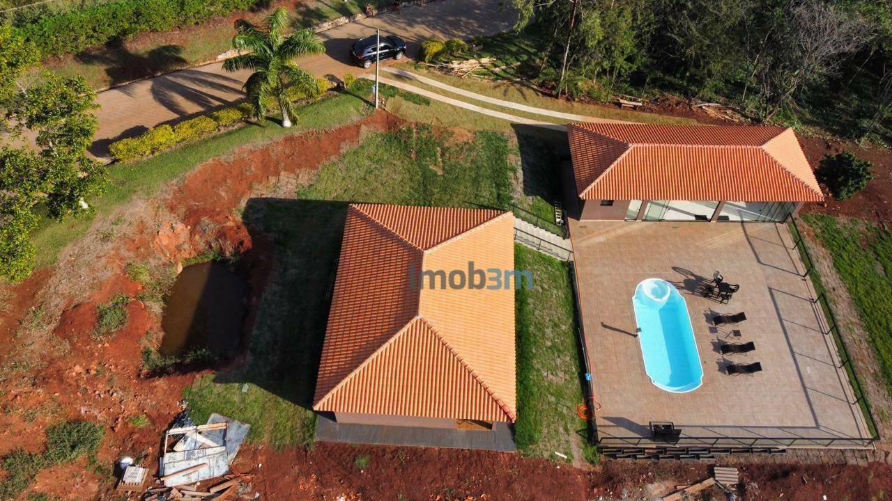 Chácara à venda com 3 quartos, 2400m² - Foto 4