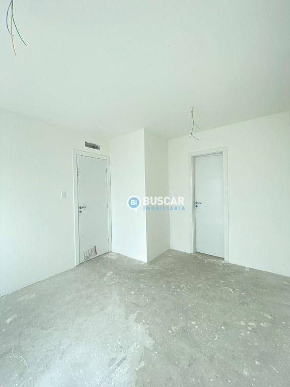 Apartamento à venda com 3 quartos, 108m² - Foto 19