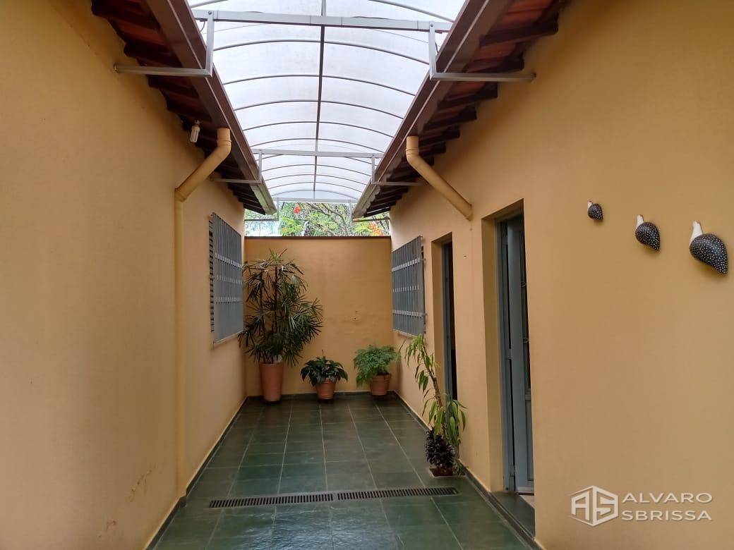 Chácara à venda com 3 quartos, 100m² - Foto 7