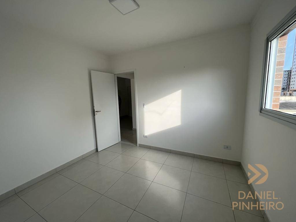 Apartamento à venda com 2 quartos, 71m² - Foto 12