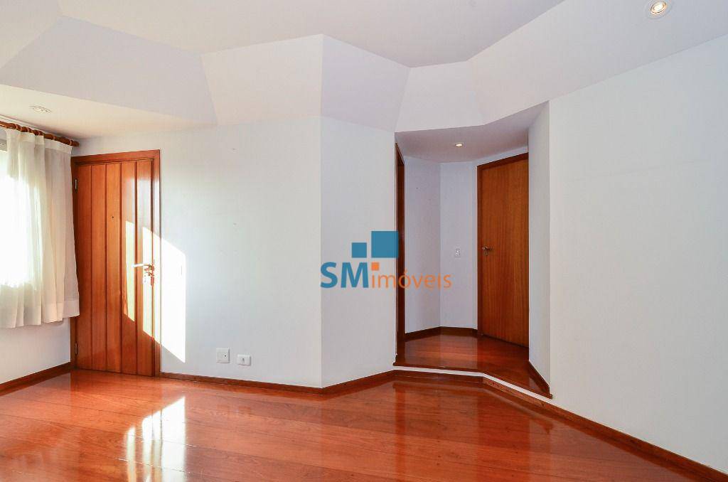 Apartamento à venda com 3 quartos, 150m² - Foto 7