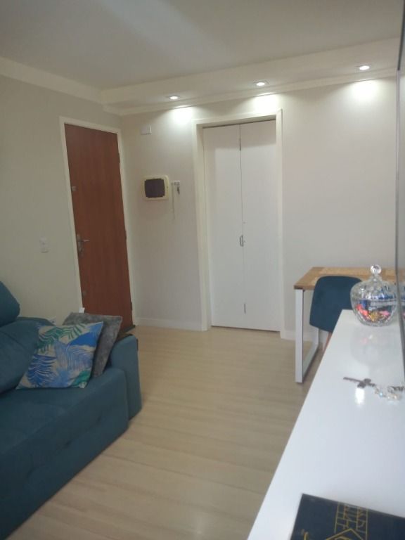 Apartamento à venda com 2 quartos, 44m² - Foto 4