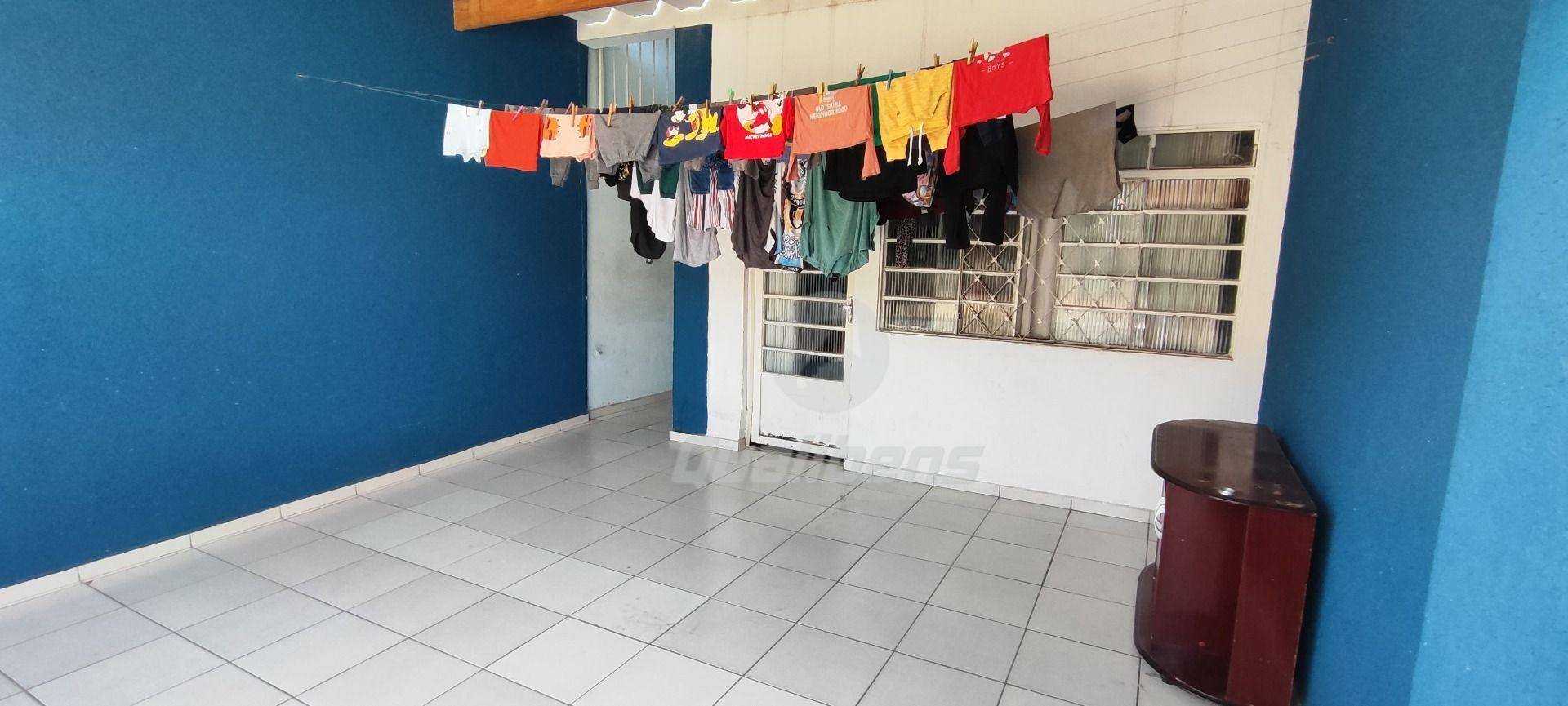 Sobrado à venda com 4 quartos, 200m² - Foto 13