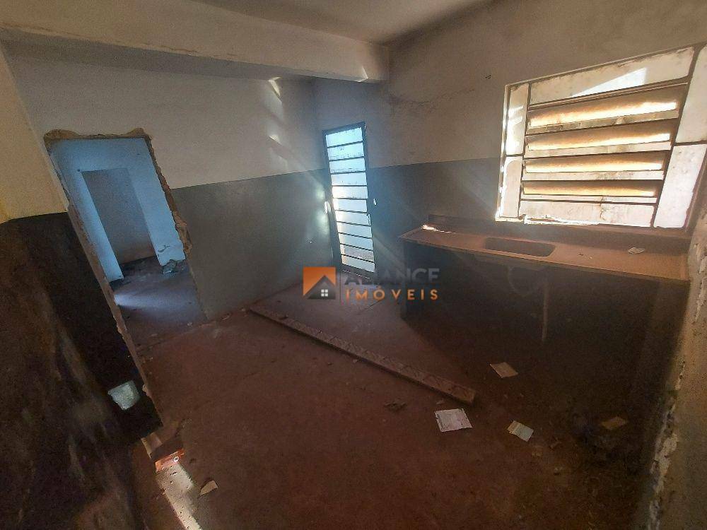 Casa à venda com 3 quartos, 2M2 - Foto 11