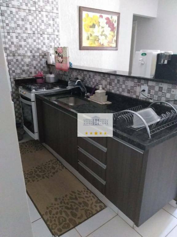 Apartamento à venda com 3 quartos, 58m² - Foto 2