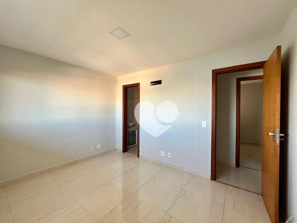 Apartamento para alugar com 3 quartos, 165m² - Foto 11