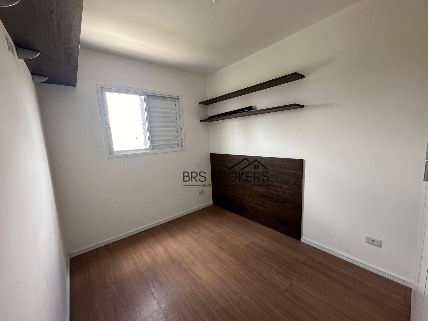 Apartamento à venda com 2 quartos, 42m² - Foto 5