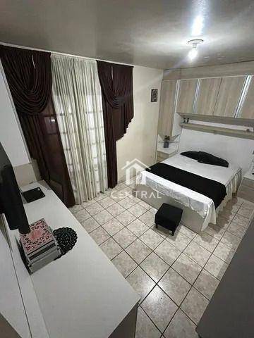 Sobrado à venda com 3 quartos, 220m² - Foto 2