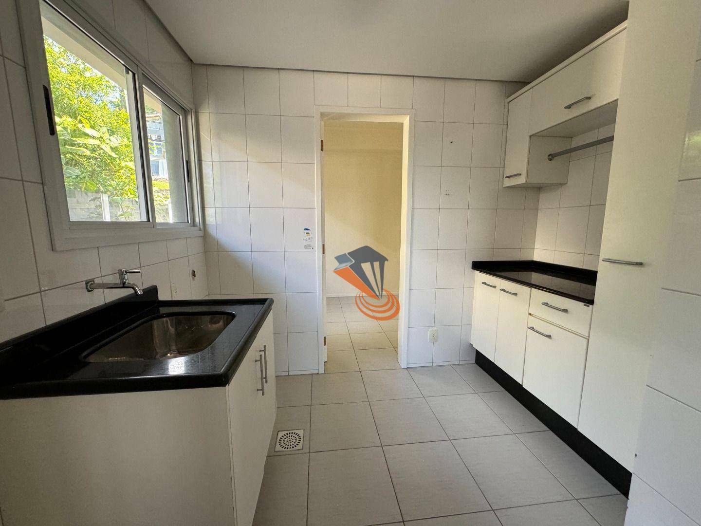 Casa de Condomínio à venda com 5 quartos, 400m² - Foto 18