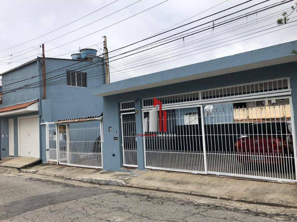 Sobrado à venda com 8 quartos, 365m² - Foto 1