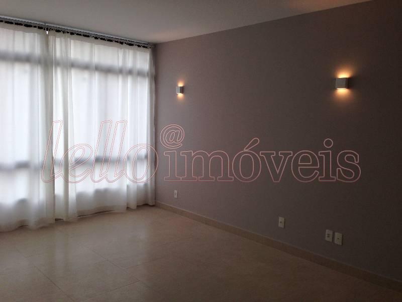 Apartamento para alugar com 3 quartos, 97m² - Foto 2