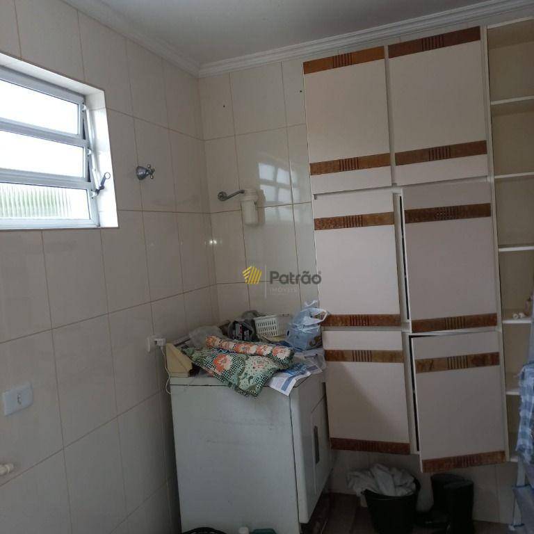 Casa à venda com 3 quartos, 270m² - Foto 47