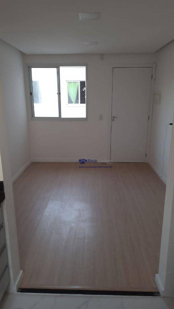 Apartamento à venda com 2 quartos, 38m² - Foto 11