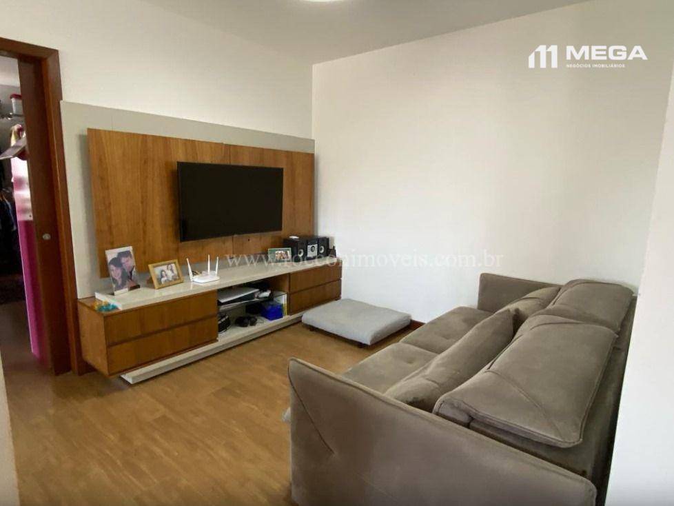 Casa à venda com 4 quartos, 250m² - Foto 13