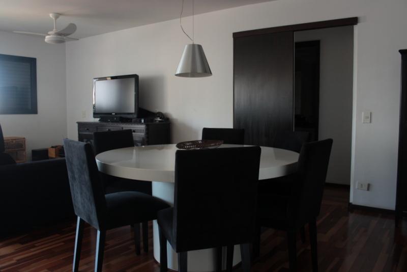 Apartamento à venda com 2 quartos, 101m² - Foto 1