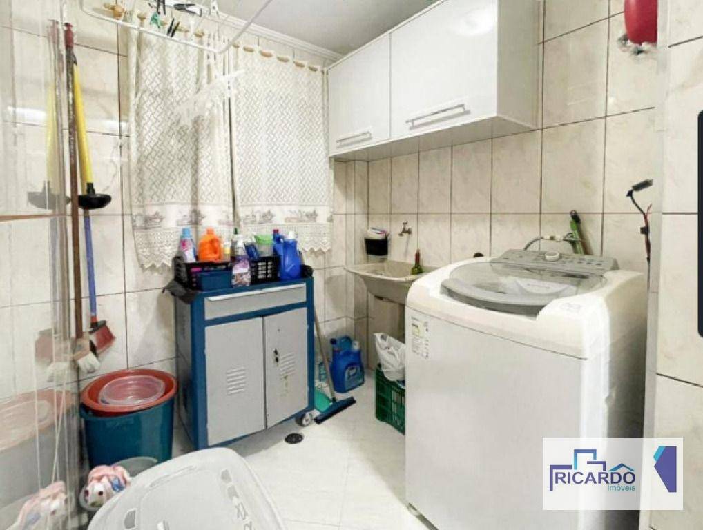 Apartamento à venda com 2 quartos, 56m² - Foto 2