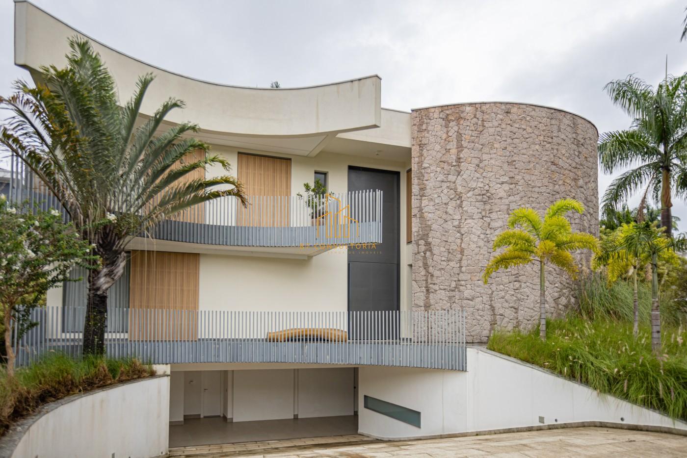 Casa de Condomínio à venda com 4 quartos, 750m² - Foto 1