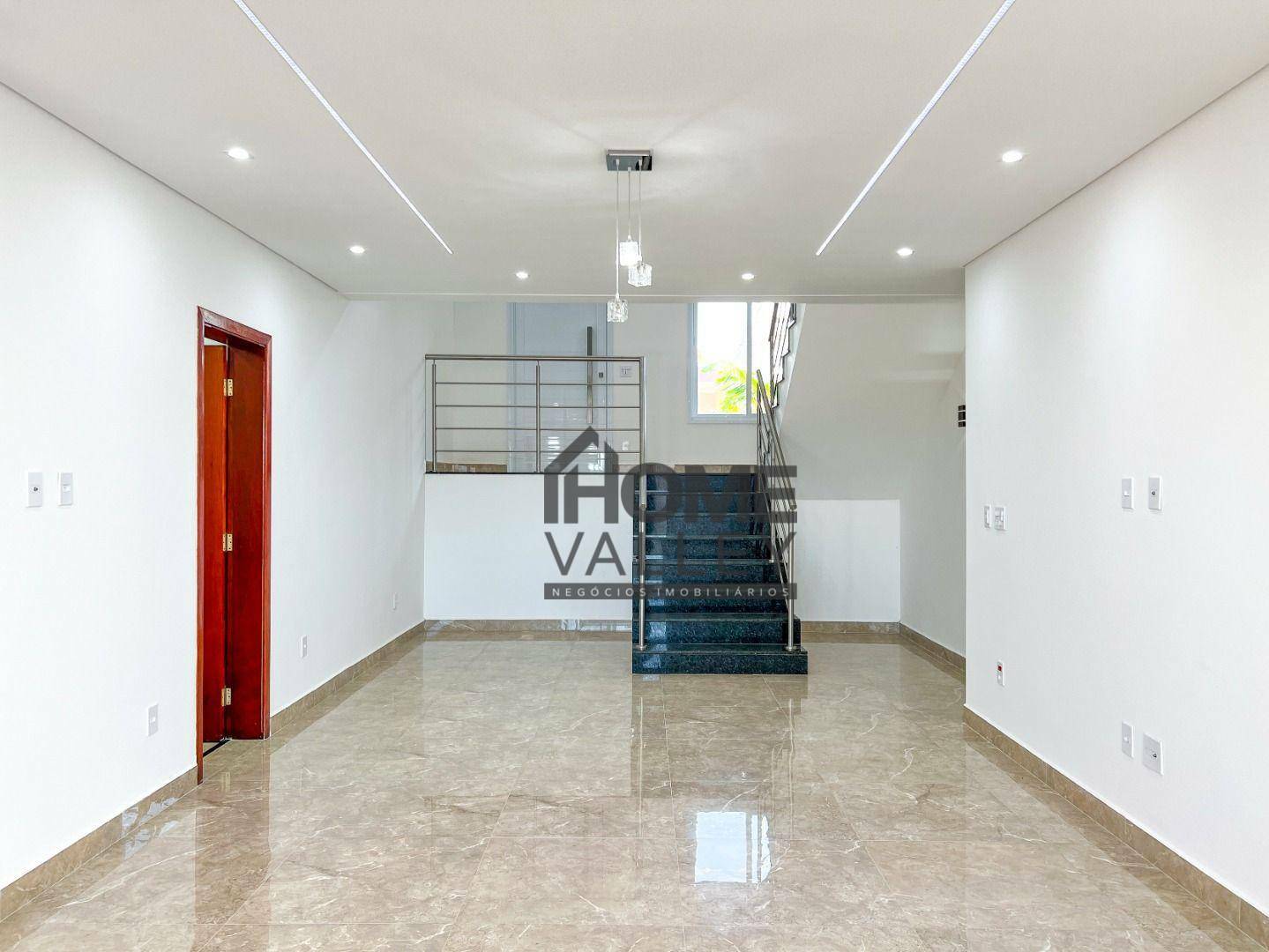 Casa de Condomínio à venda com 3 quartos, 223m² - Foto 6