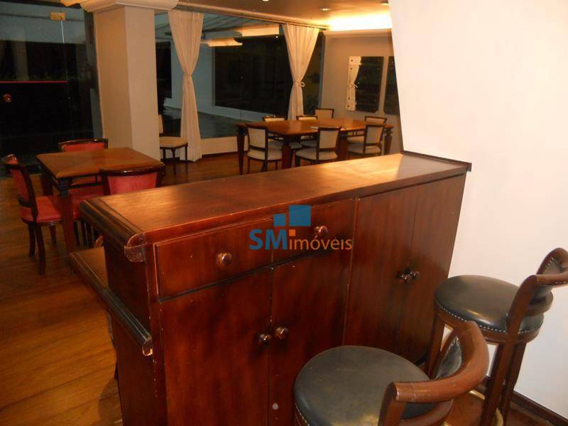 Apartamento à venda com 4 quartos, 176m² - Foto 19