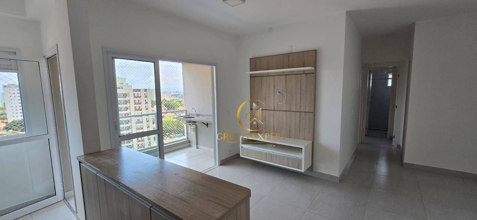 Apartamento à venda com 2 quartos, 61m² - Foto 1