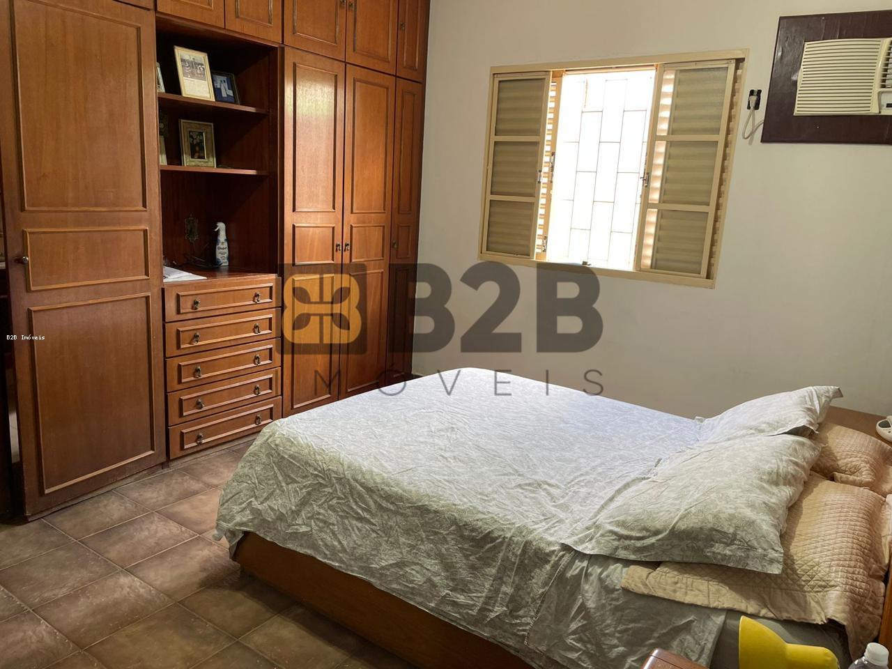 Casa à venda com 3 quartos, 195m² - Foto 18