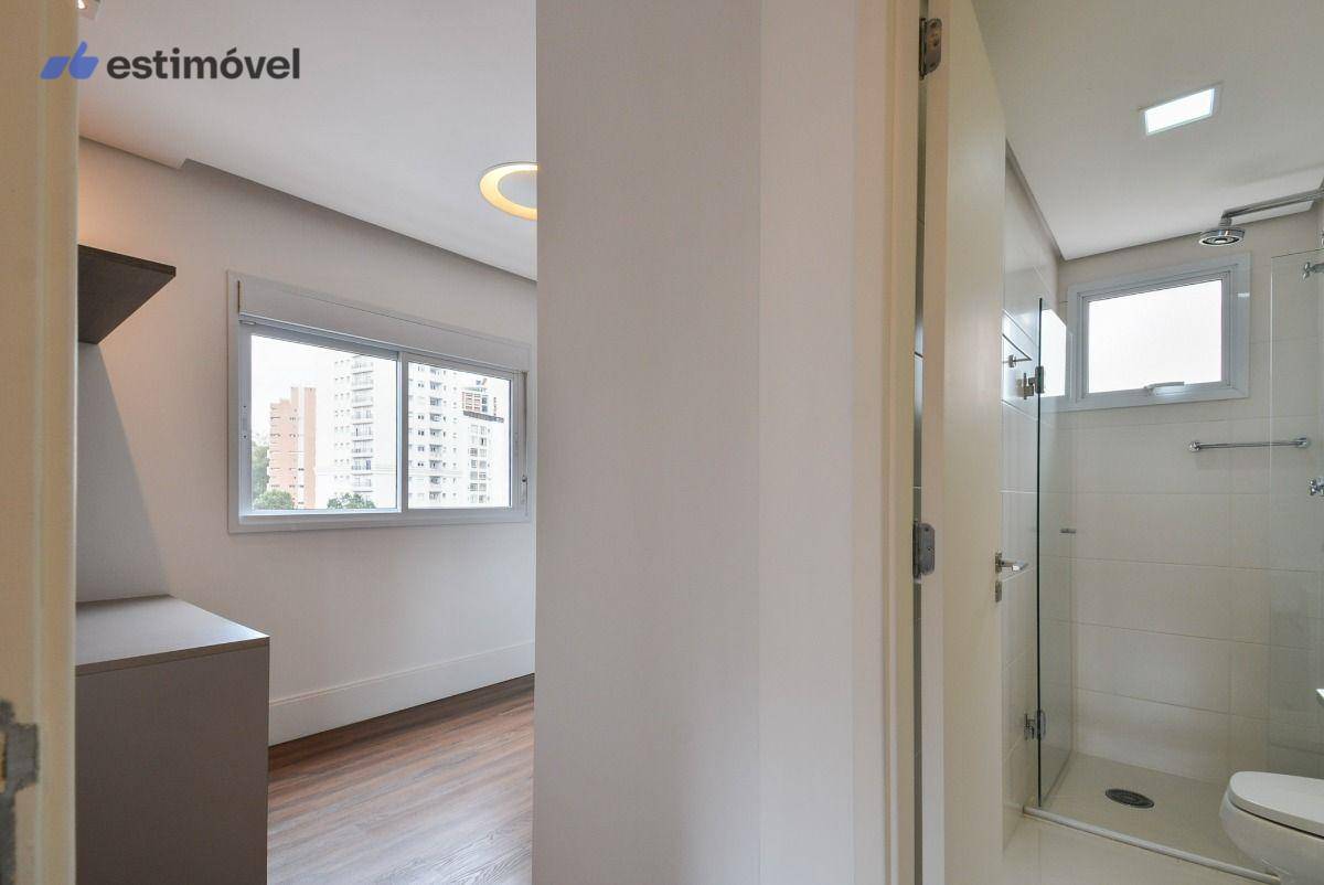 Apartamento à venda com 3 quartos, 157m² - Foto 30