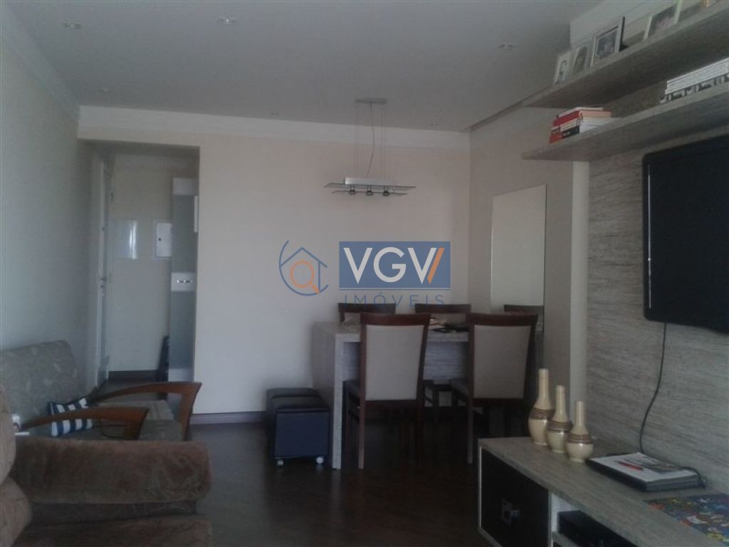 Apartamento à venda com 2 quartos, 80m² - Foto 2