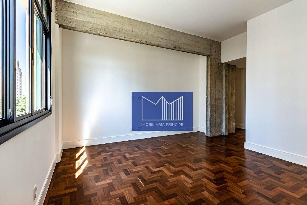 Apartamento à venda com 3 quartos, 212m² - Foto 23