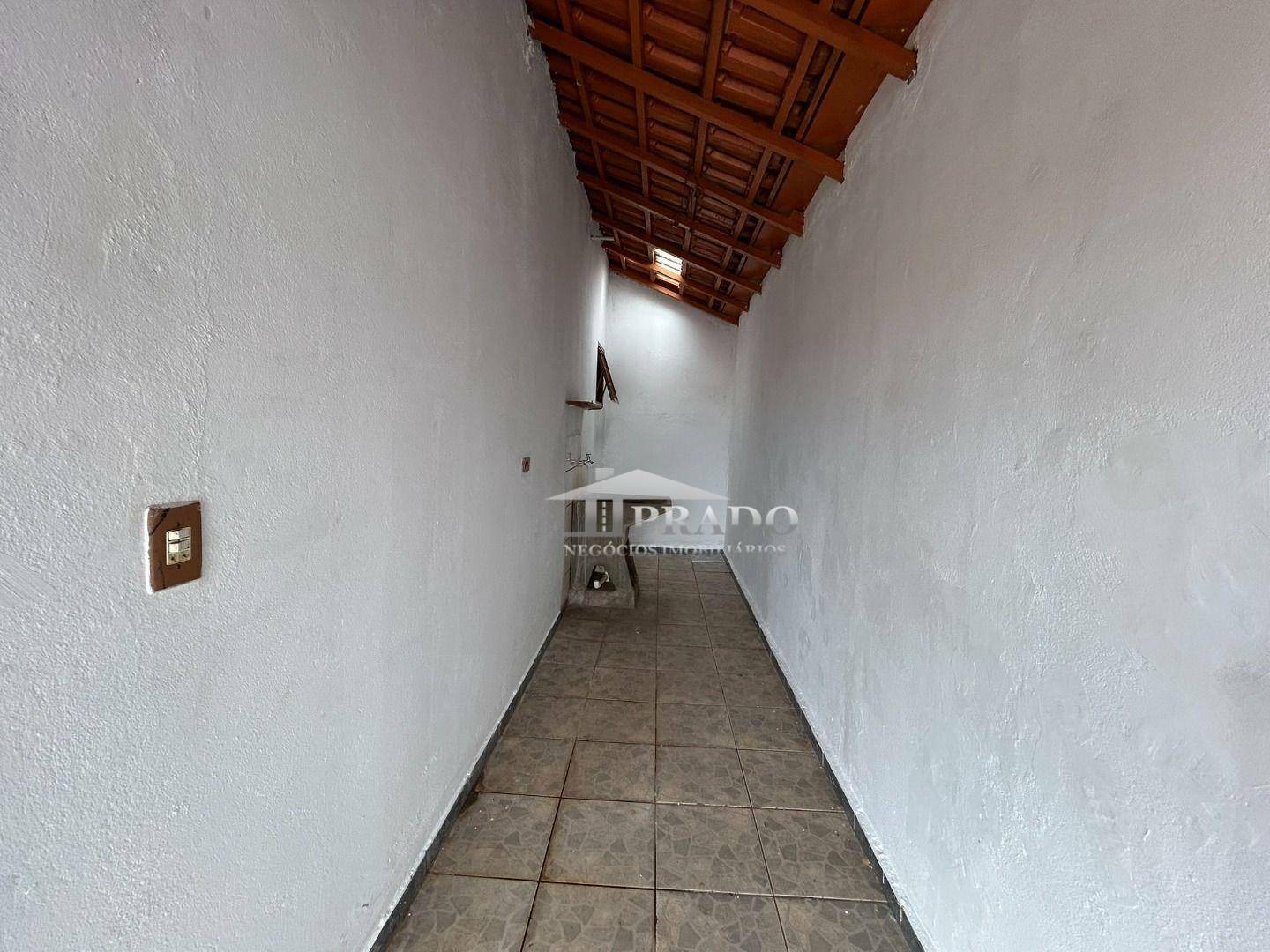 Casa para alugar com 3 quartos, 140m² - Foto 15