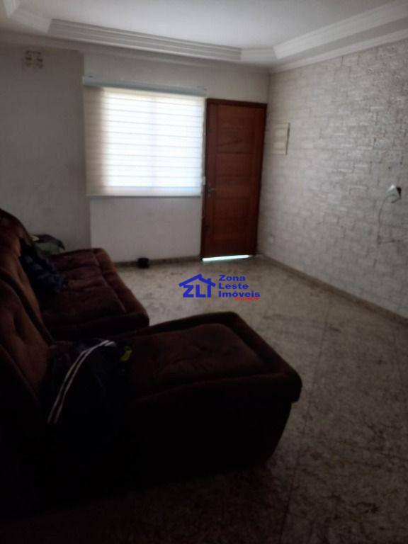 Sobrado à venda com 3 quartos, 198m² - Foto 2