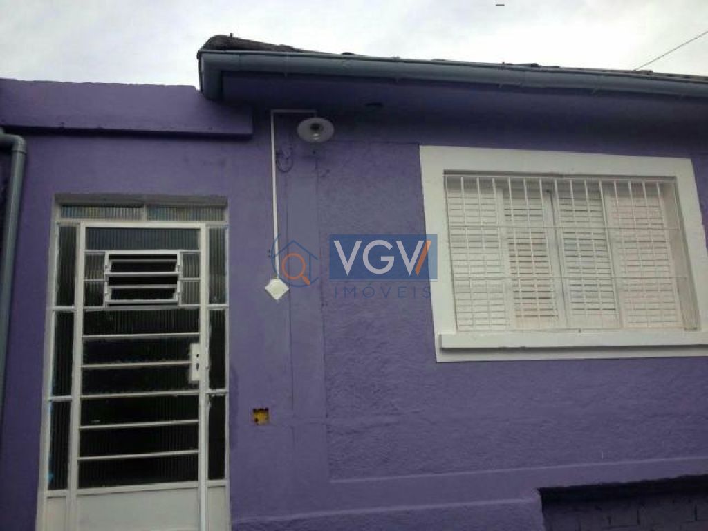 Casa à venda com 3 quartos, 190m² - Foto 1