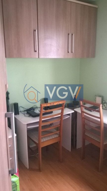 Apartamento à venda com 3 quartos, 75m² - Foto 7