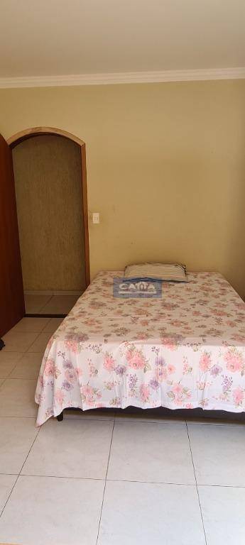 Sobrado à venda com 3 quartos, 160m² - Foto 12