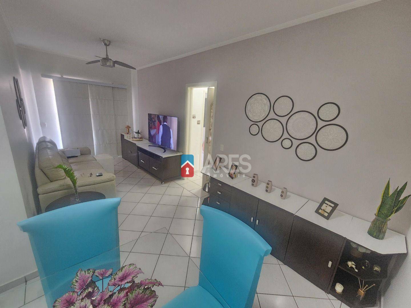 Apartamento à venda com 2 quartos, 63m² - Foto 2