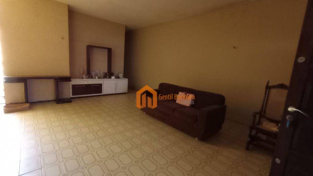 Casa de Condomínio à venda com 4 quartos, 275m² - Foto 18