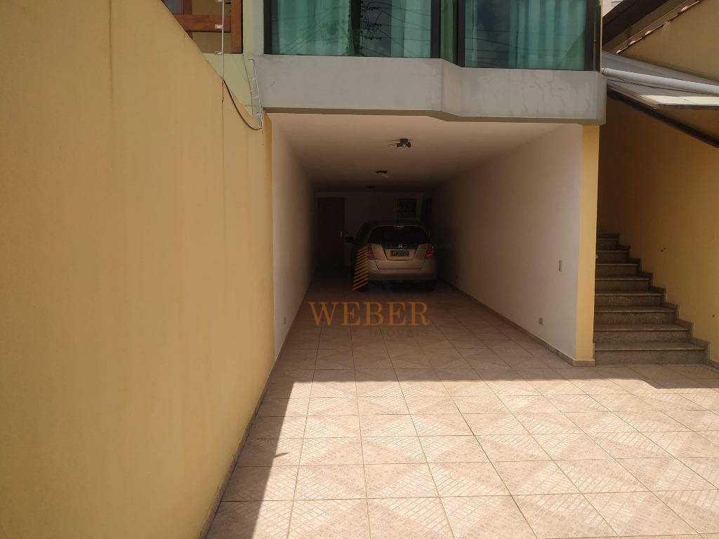 Sobrado à venda com 4 quartos, 222m² - Foto 2