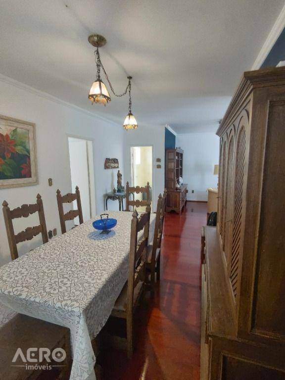 Casa à venda com 3 quartos, 167m² - Foto 10