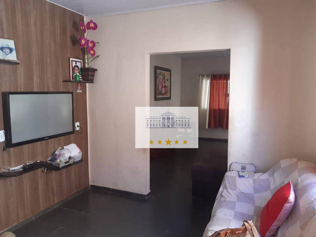 Casa à venda com 3 quartos, 140m² - Foto 4