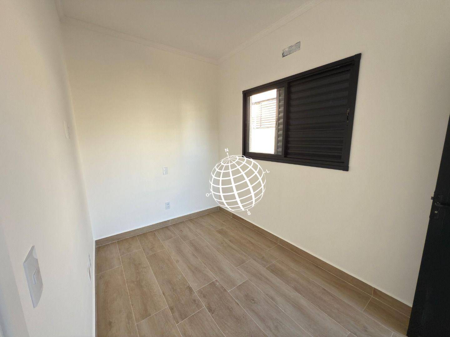 Casa à venda com 3 quartos, 105m² - Foto 9