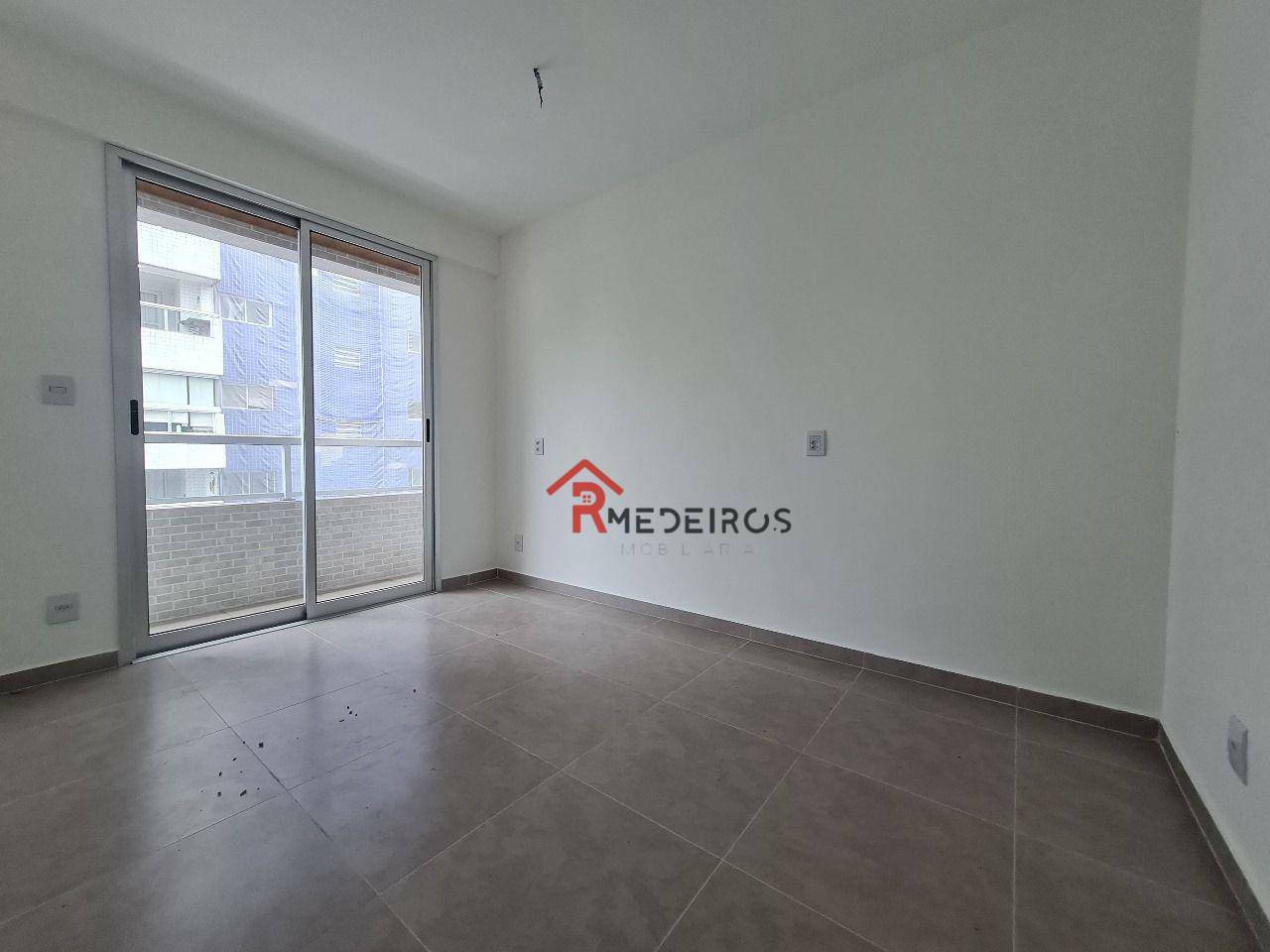 Apartamento à venda com 2 quartos, 101m² - Foto 11