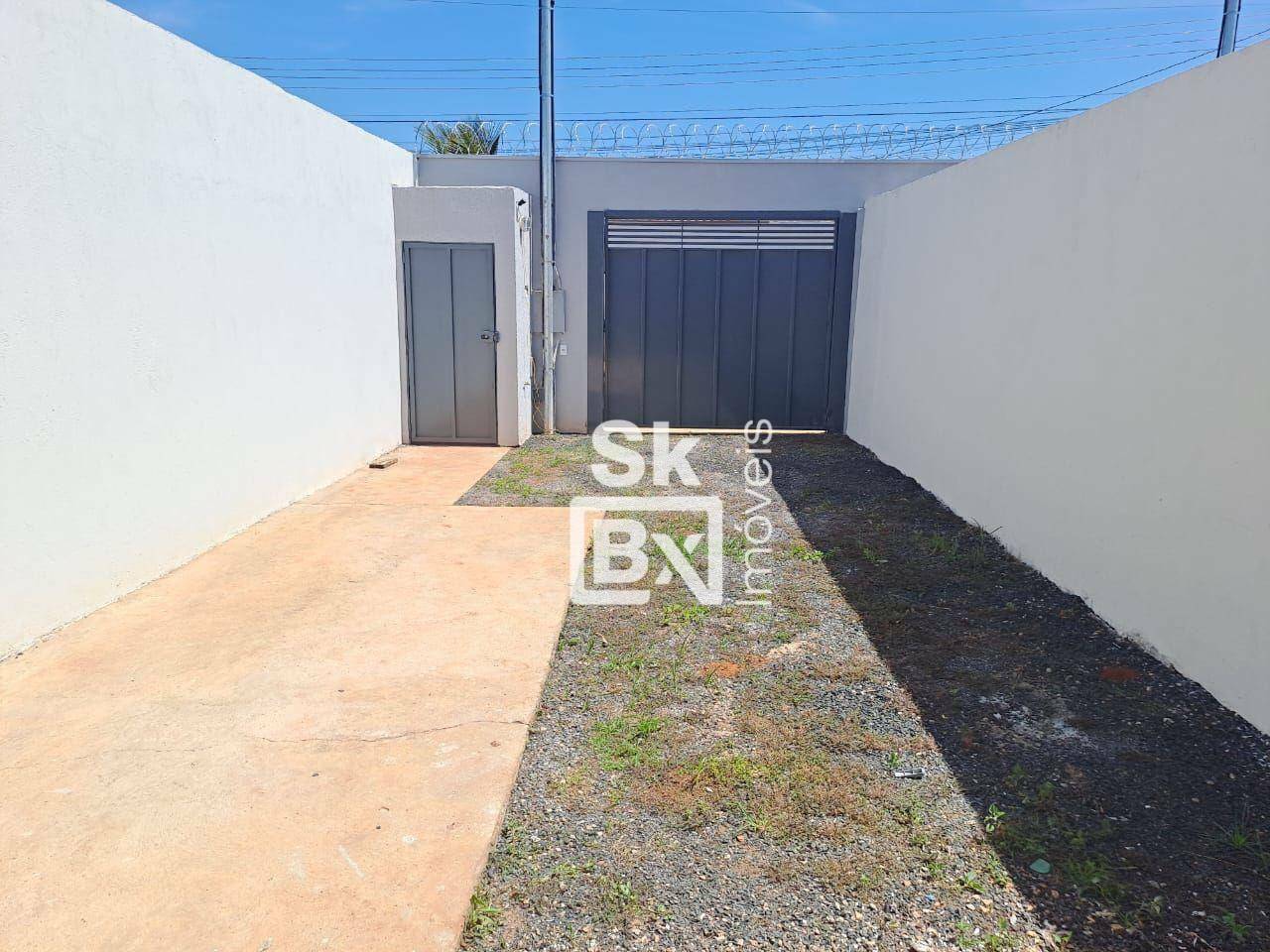 Casa à venda com 3 quartos, 80m² - Foto 2