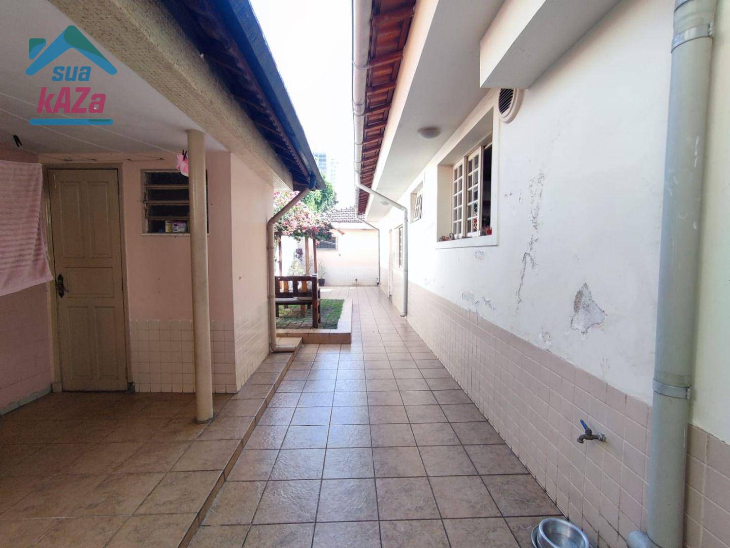 Casa à venda com 4 quartos, 250m² - Foto 31