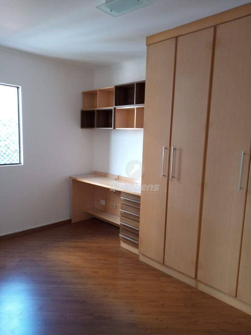 Apartamento para alugar com 2 quartos, 73m² - Foto 11